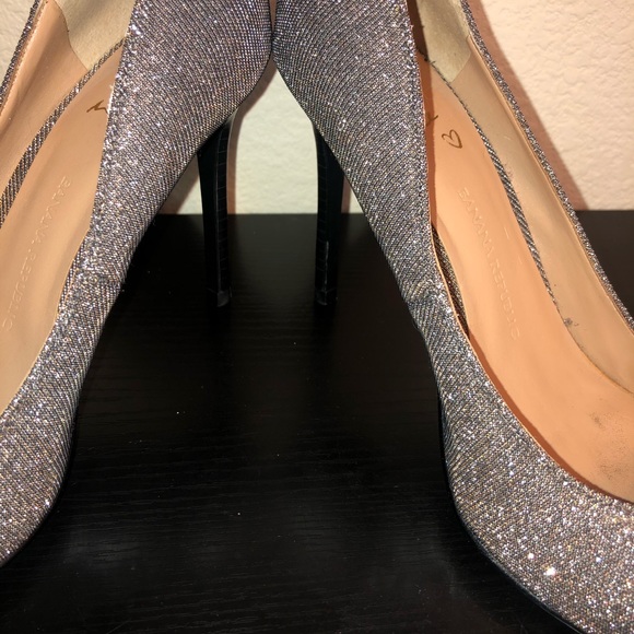 👇🏻$Reduced to lowest price. Banana Republic Violet Sparkle Glitter Stilettos - Picture 4 of 9